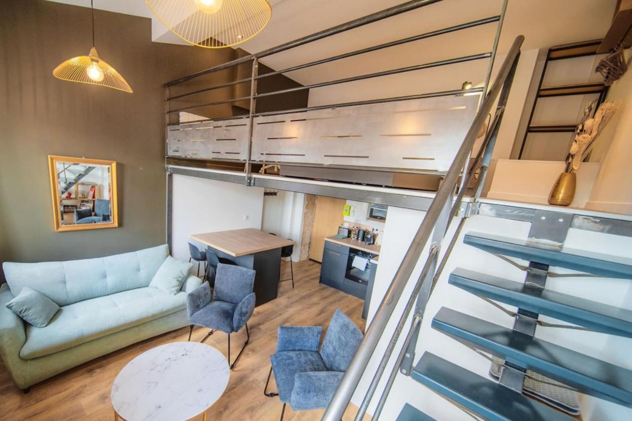 The Little Dumont - 2-Person Apartment - Croix-Rousse Lyon Bagian luar foto