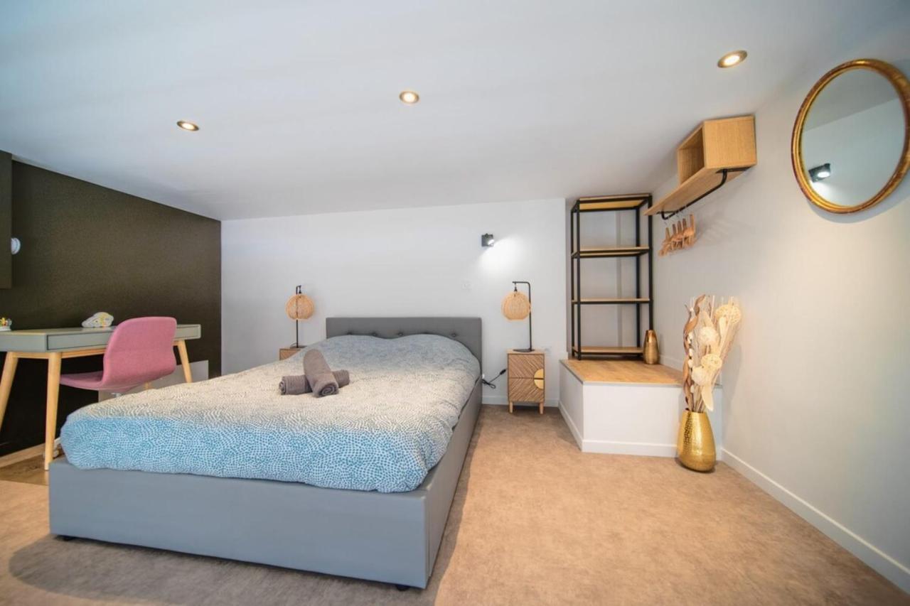 The Little Dumont - 2-Person Apartment - Croix-Rousse Lyon Bagian luar foto