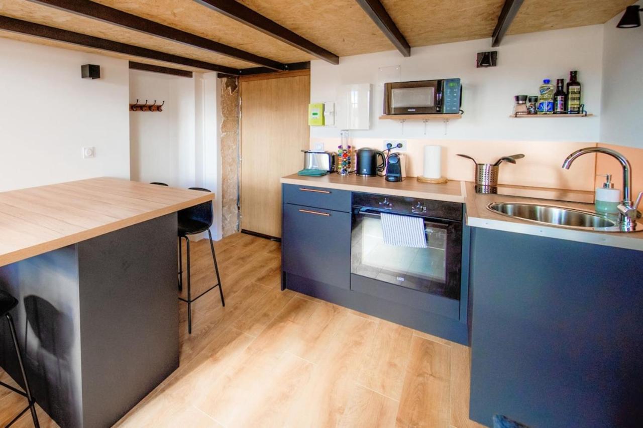 The Little Dumont - 2-Person Apartment - Croix-Rousse Lyon Bagian luar foto